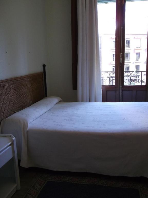 Pension Atlantida Granada Habitación foto